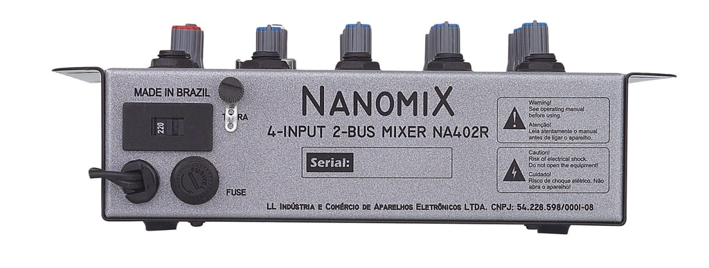 Mesa LL Audio Nanomix NA402R 4 Canais