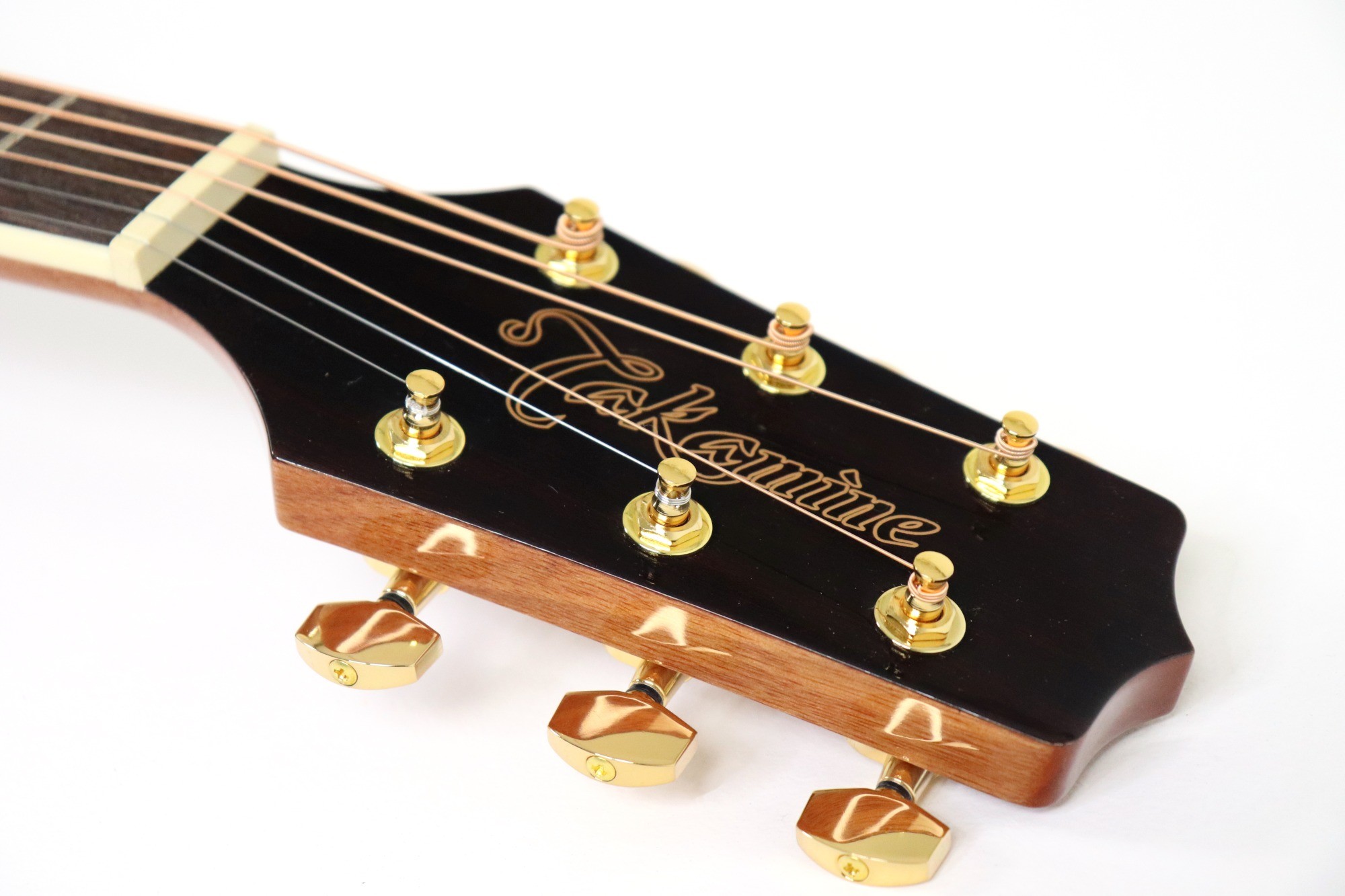 Violao Takamine GN51CE Natural TP4T Dual